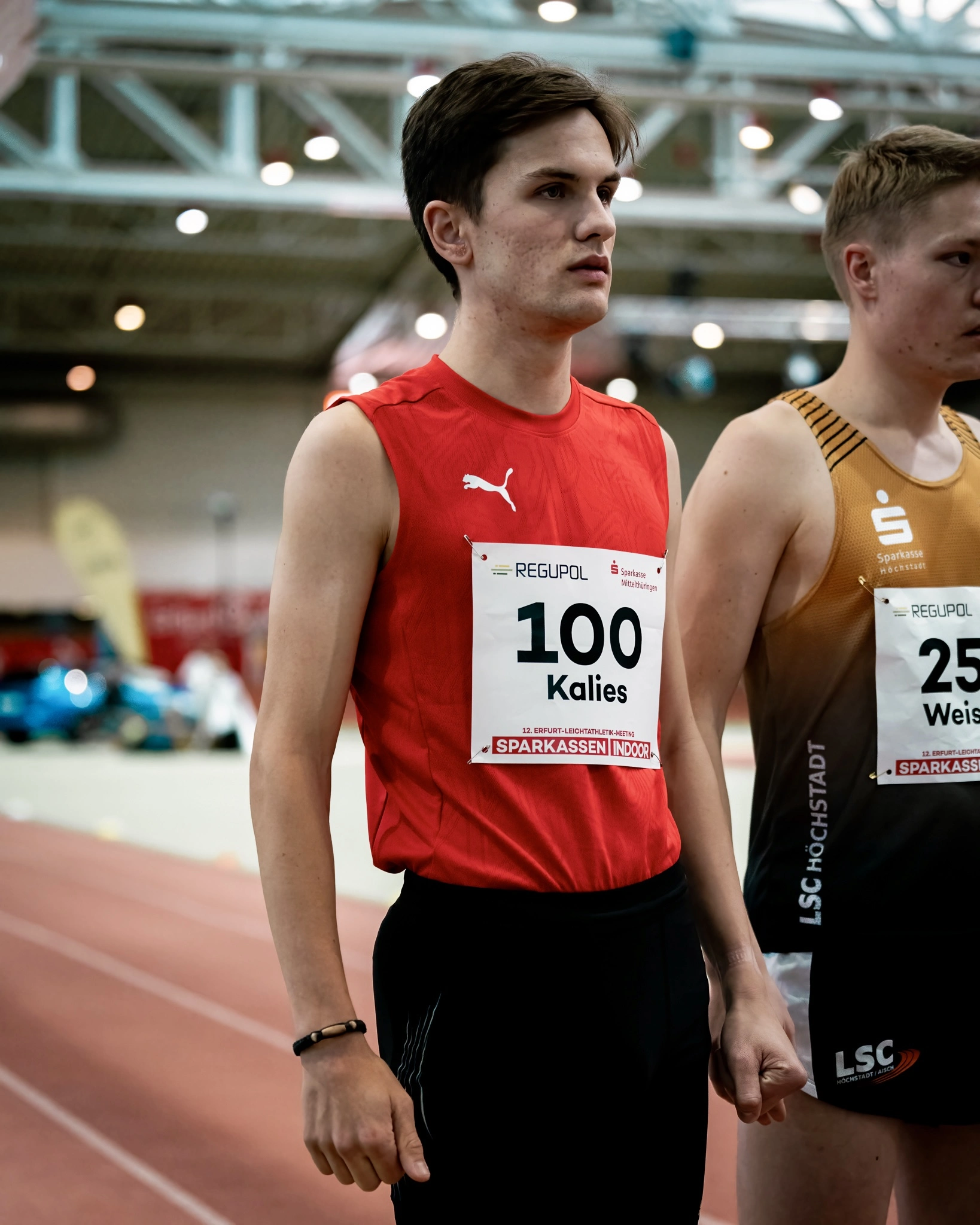 Tim Kalies steht vor dem 1500m Rennen in Erfurt am Start